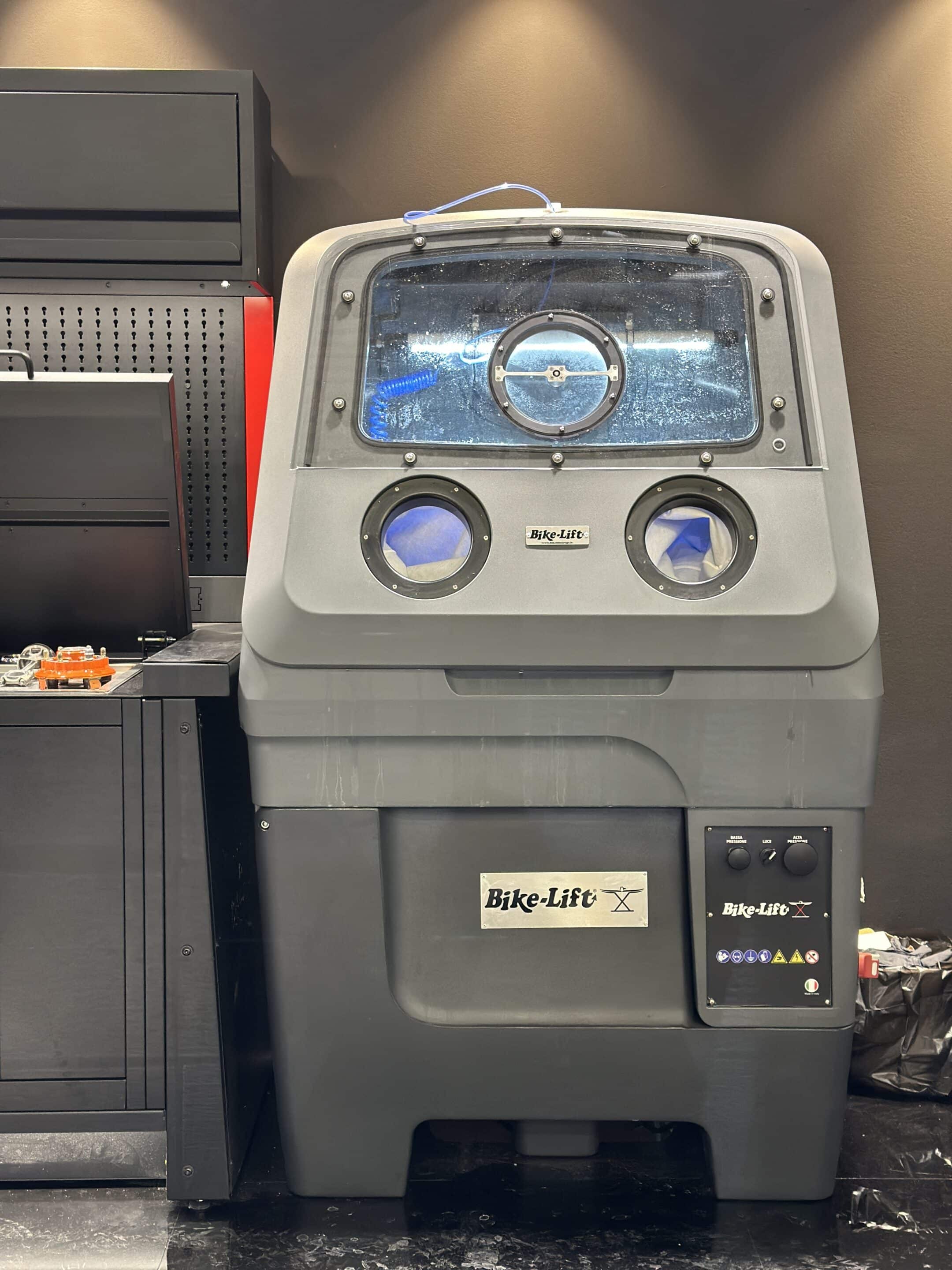 Scopri la Nuova Vasca Lavapezzi di Bike-Lift Europe